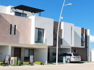 creta Casa en condominio en venta en La Cantera