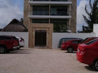Precioso departamento en edificio en la playa en venta