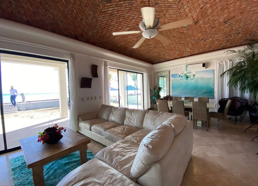 CASA EN VENTA EN SAN CARLOS ORILLA DE LA PLAYA COSTA DEL MAR Lamudi