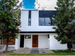 Casa en Venta, en Privanza Hábitat, Solares, Zapopan.