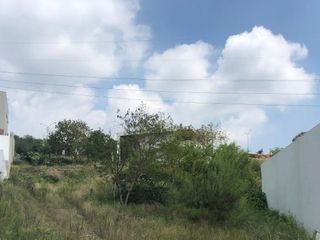 Terreno en Venta en Jardines de Valle Alto en Monterrey