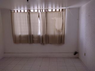 Oportunidad vendo Casa de 3 Recamaras, Garaje para 1 Auto, cerca de San Carlos.