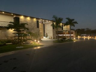 CASA EN VENTA EN MÉRIDA, PRIVADA BLUE CEDAR, LLAVE EN MANO, LISTA.