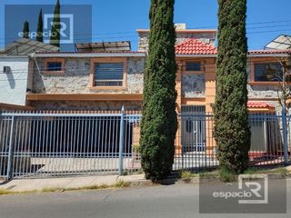 CASA EN VENTA LOMAS LA SALLE