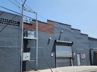 RENTA DE BODEGA CON OFICINAS GUADALUPE