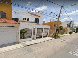 VENDO CASA EN MONTEBELLO-AGS