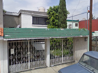 Remate Bancario Casa en Nuevo León, Fracc. Jacarandas, Tlalnepantla
