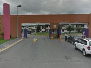 Casa en Fracc. Céntrika Victoria, Monterrey, Nuevo León. **Remate Bancario**.