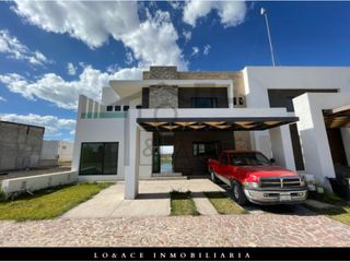 Casa en Venta en Altozano la Nueva Laguna