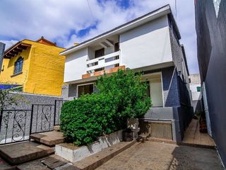 CASA EN VENTA EN JARDINES DEL SOL, ZAPOPAN JALISCO.