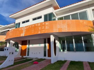 Casa en Renta Nueva en Bahamas Residencial