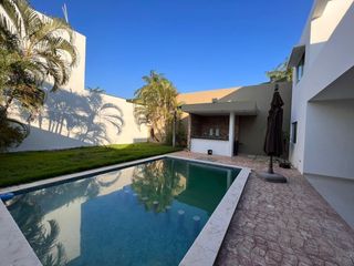 CASA EN VENTA MÉRIDA, FRACCIONAMIENTO MONTEBELLO