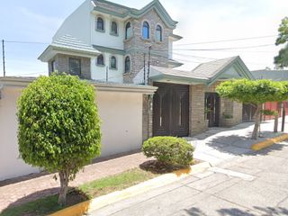 Casa en Lomas de Valle Dorado, Tlalnepantla de Baz