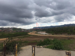 Terreno Venta Esquina vialidad del Río Parral 6,000,000 Alopac R2