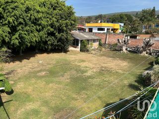 Casa con gran terreno plano, oportunidad en Ahuatepec, Cuernavava
