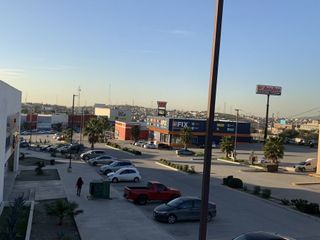 Se renta local de 368 m2 en Plaza El Dorado, Tijuana