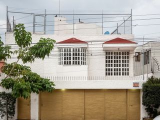 Casa en Colomos Providencia para remodelar