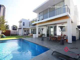 Casa De Lujo Con Alberca En Venta Puerta Las Lomas Zona Andares