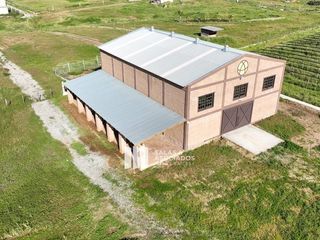 Se Venden 2.26 Hectáreas con Bodega de 300 m² | Valle de Guadalupe