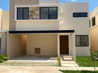 Casa de tres recamaras en renta en Cumbres Novonorte,  en Yucatán
