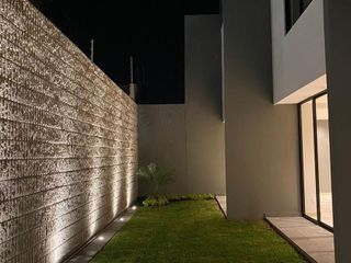 Luxury Home en La Condesa Juriquilla, 4ta Recamara en PB, C.290 m2, LUJO