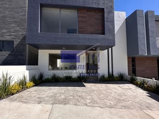 C133 Casa Nueva en venta 3 recamaras Cañadas del Bosque Morelia