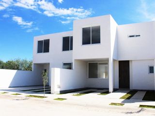 CASA NUEVA EN PRIVADA AL NORTE DE AGUASCALIENTES