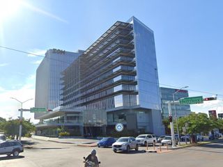 Oficina de 167 m2 en renta en edificio corporativo MID Center Mérida