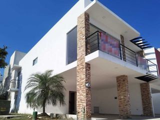 Casa en venta en Emiliano Zapata Fraccionamiento Morada Del Quetzal