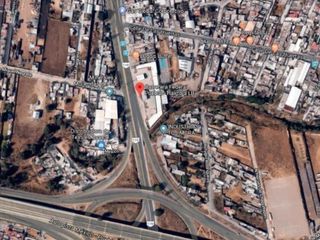 Locales En Venta En Plaza Comercial Cerca De La CAPU