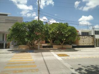 Venta de Edificio comercial en  zona Campestre, Norte de Mérida Yucatán