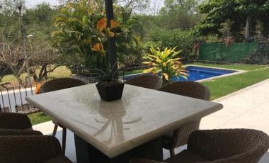 Casa en Venta, Cuernavaca. Club de golf Santa Fe, Xoch. Mor.