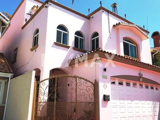 Se Vende Casa en Loma Dorada Secc. Las Brisas - (3)