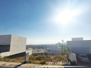 Terreno de 300 m2 en Lomas de Juriquilla con preciosa vista. Juriquilla