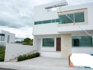 VENTA RESIDENCIA LOMAS DE JURIQUILLA QUERÉTARO