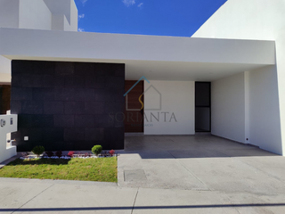 Casa en Venta al Poniente de la ciudad