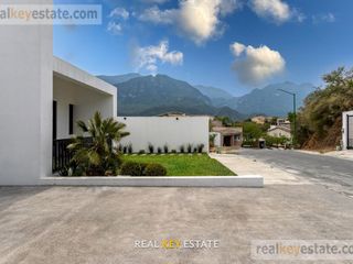 Casa en Venta en Sierra Alta, Monterrey, N.L.