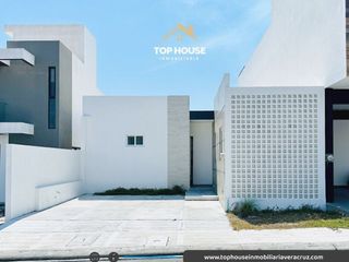 Casa en venta en Lomas de la Rioja, Veracruz