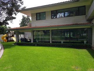 VENTA DE RESIDENCIA EN FRACCIONAMIENTO SAN CARLOS EN METEPEC