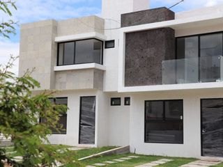 Casa con Balcón en San Isidro Juriquilla