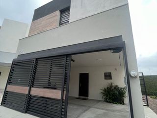 Casa en venta en Apodaca zona Concordia