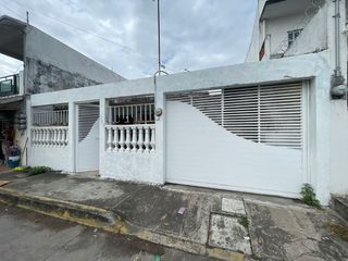 Casa venta colonia Adolfo Lopez Mateos Veracruz