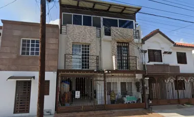 Casa en Venta en Bosques de Anahuac, San Nicolas