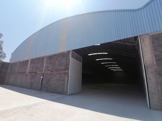 Conjunto Privado de Naves Industriales en renta a la salida Pátzcuaro  $60 x m2