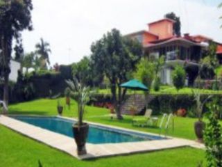 Casa Sola en Jardines de Delicias Cuernavaca - ROVA-10-Cs