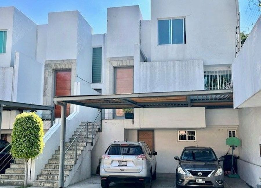 Casa en Condominio en Venta en SAN JERONIMO ACULCO