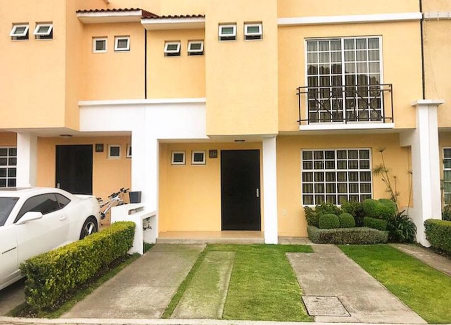 Casa en Renta en GRAN MORADA, zona Alfredo del mazo, colonia