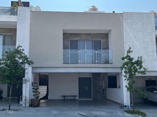 Casa en venta dominio cumbres