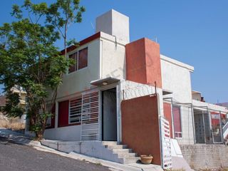 Casa en Renta Praderas del Bosque, Sureste, Corregidora, Querétaro.