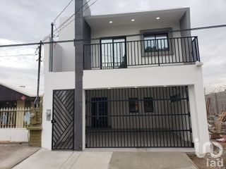 Casa en venta Colonia Lázaro Cárdenas